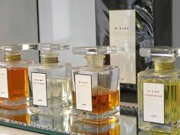 Parfumerie Divine - Créateur de Parfums